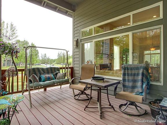 3rd image of 7453 Park West Cir