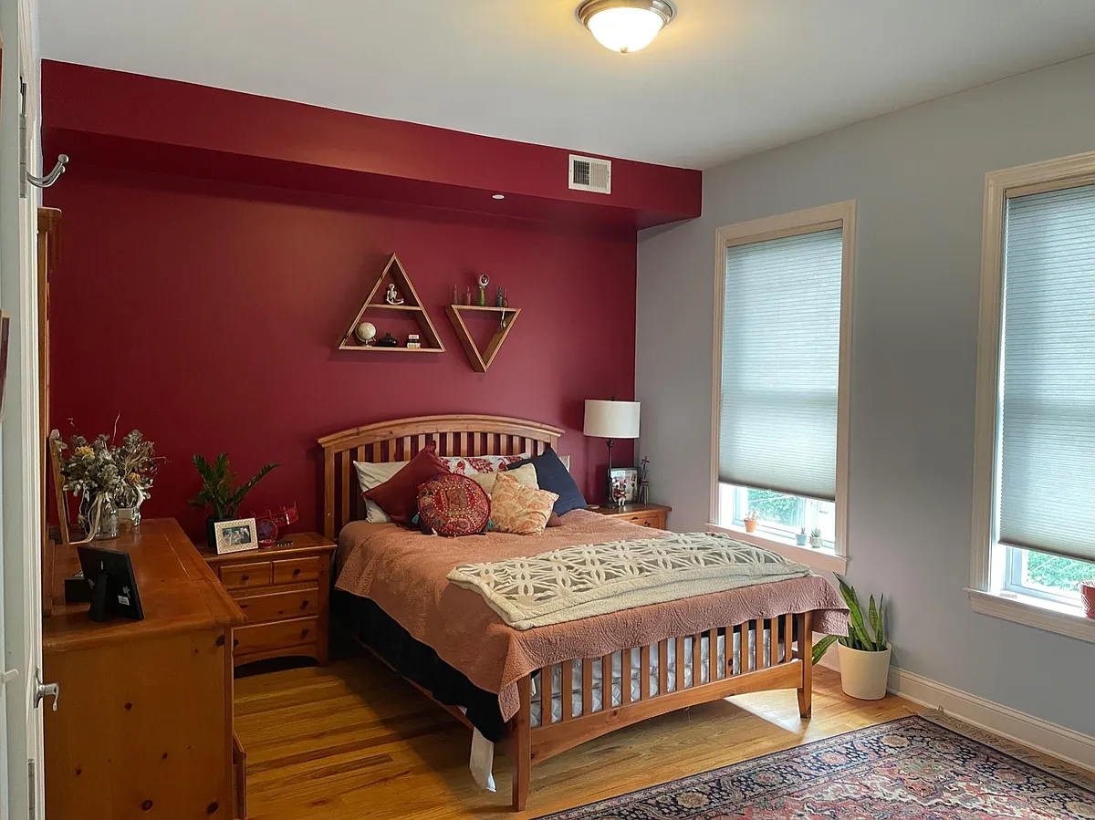Photo 1 of 23 - 4507 Kingsessing Ave #2 - Philadelphia, PA Primary Photo - 4507 Kingsessing Ave #2