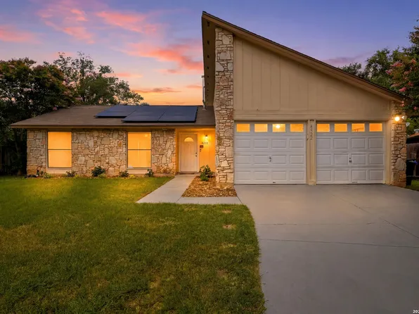 8322 MEADOW FIRE ST, San Antonio, TX 78251