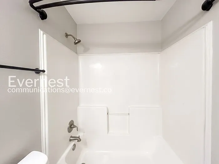 3229 Earlcastle Dr — Photo 21