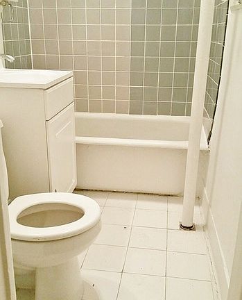 5th image of 2148 35th St APT 4B