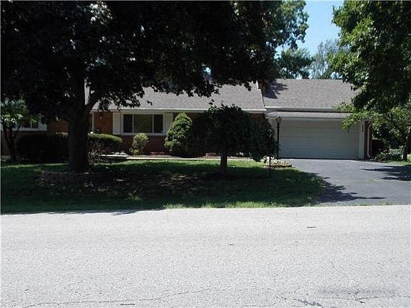 3rd image of 1808 N 83rd Ter