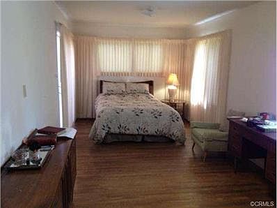 3rd image of 2534 Highcliff Dr