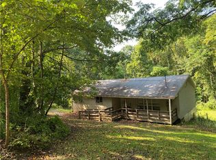 1560 Crestview Dr, Apollo, PA 15613