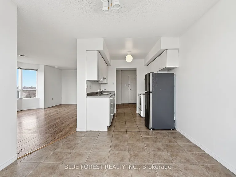 30 Chapman Ct #610 — Photo 16