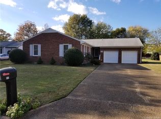 77 Park Hill Cir, Newport News, VA 23602