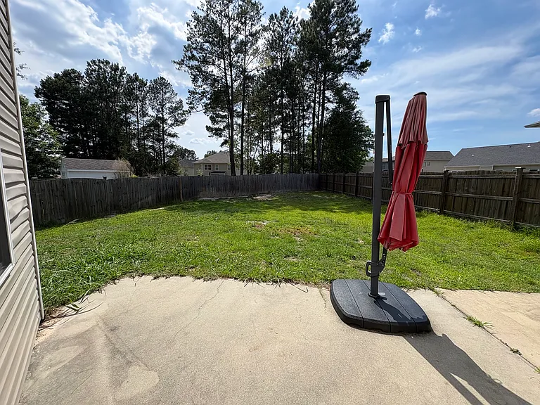 64 Leatherwood Dr — Photo 37