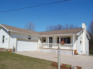 12716 144th Ave, Grand Haven, MI 49417