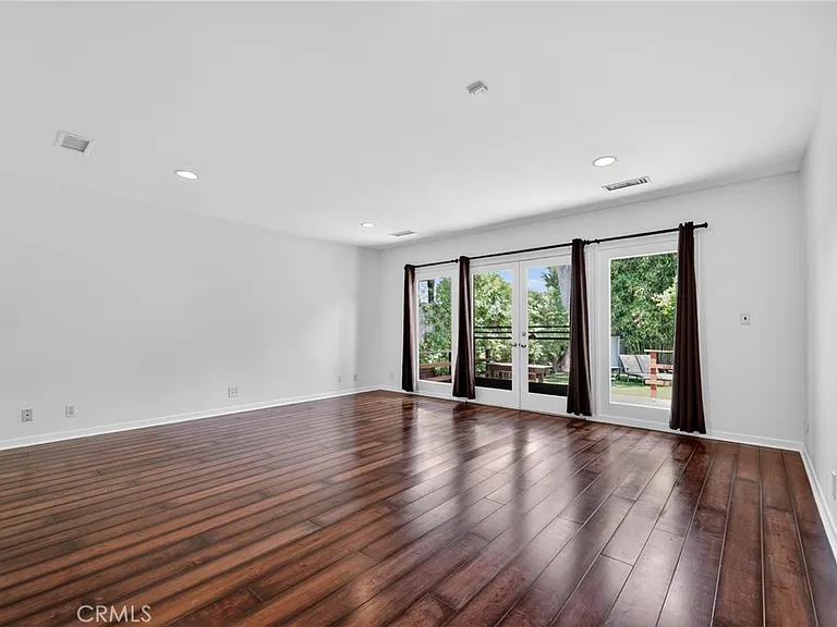 13047 Dickens St — Photo 13