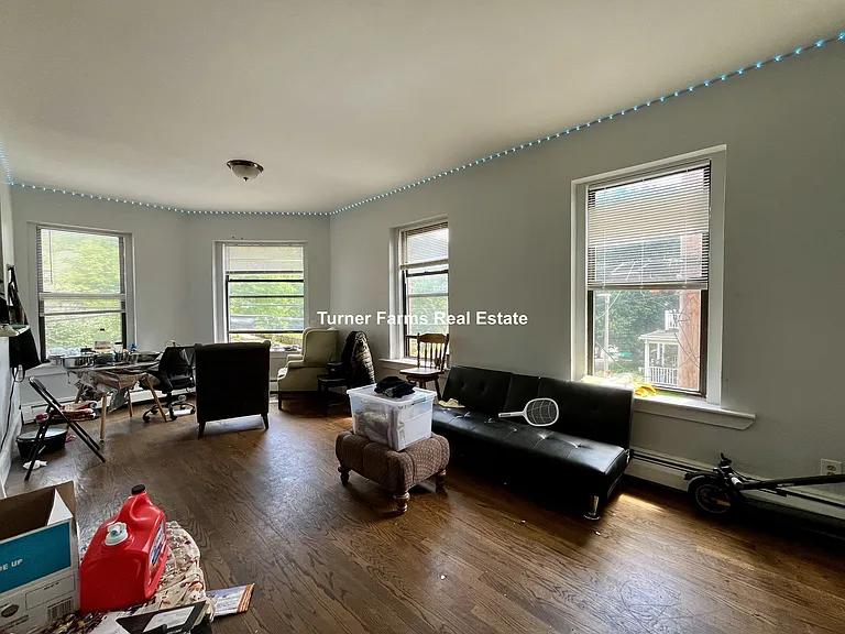 83 Highland St #22 — Photo 8