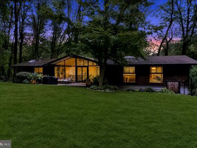 564 Pugh Rd, Wayne, PA, 19087