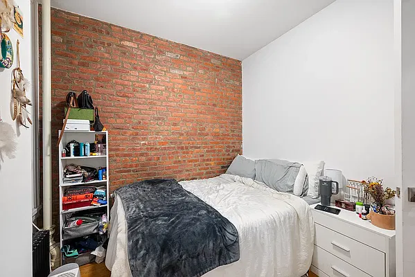 Bedroom, photo 3