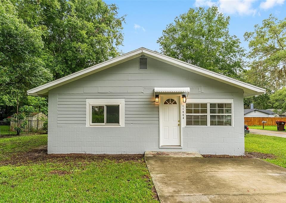 1st image of 11404 SE 53rd Ct