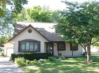 948 Beech Ct, Sun Prairie, WI 53590