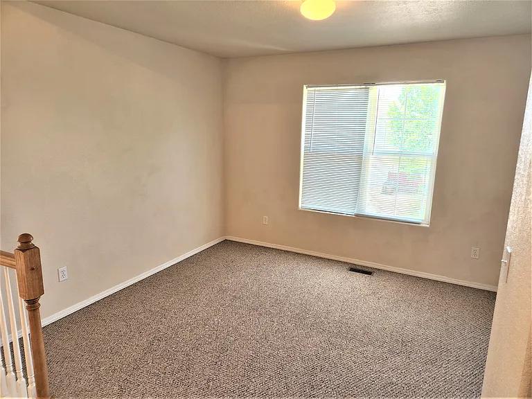 796 Ridgebury Pl — Photo 12