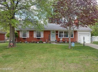 8006 Gayeway Dr, Louisville, KY 40219