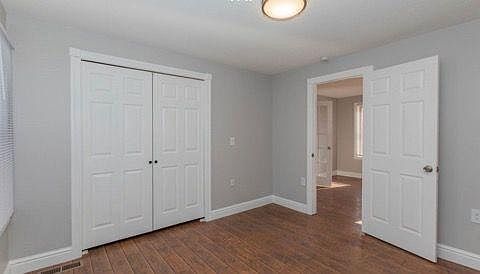 4th image of 6102 Wakefield Ave #2