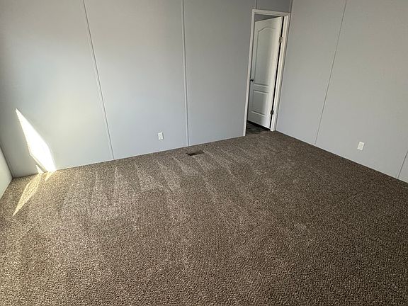 4th image of 2806 S 72nd Dr #131