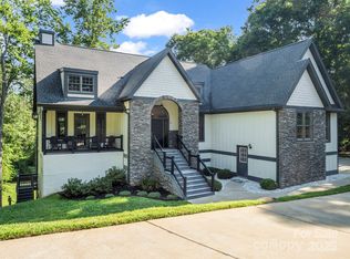 34 W Rambling Crk, Tryon, NC 28782