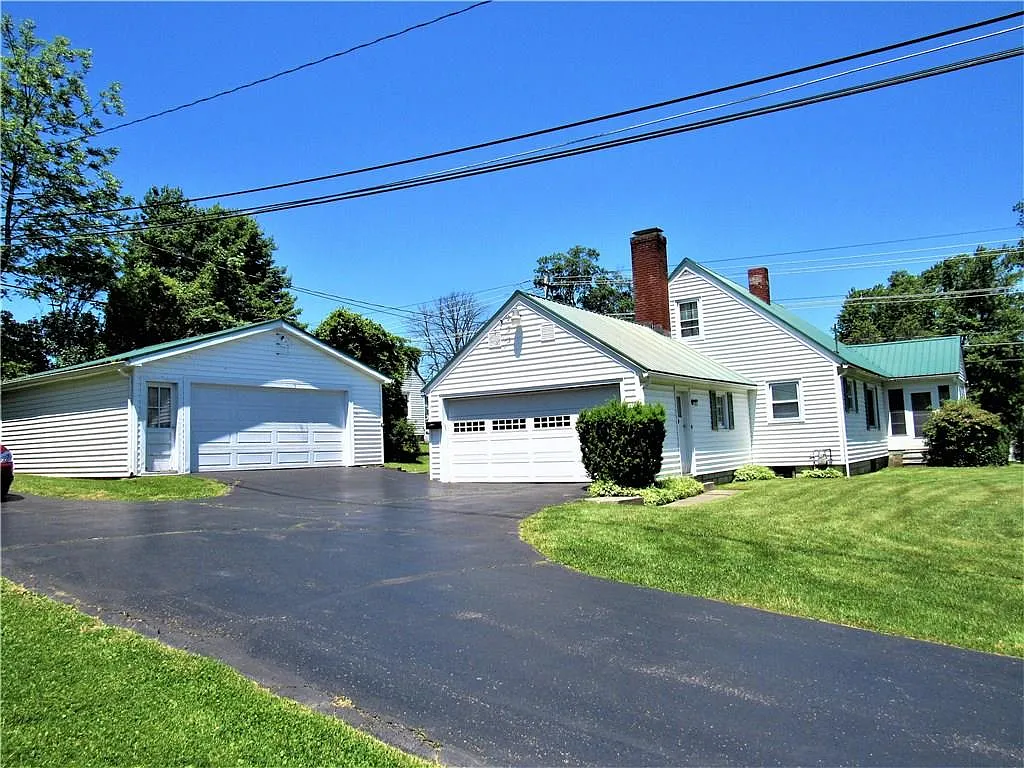 747 Fairmount Ave photo 1