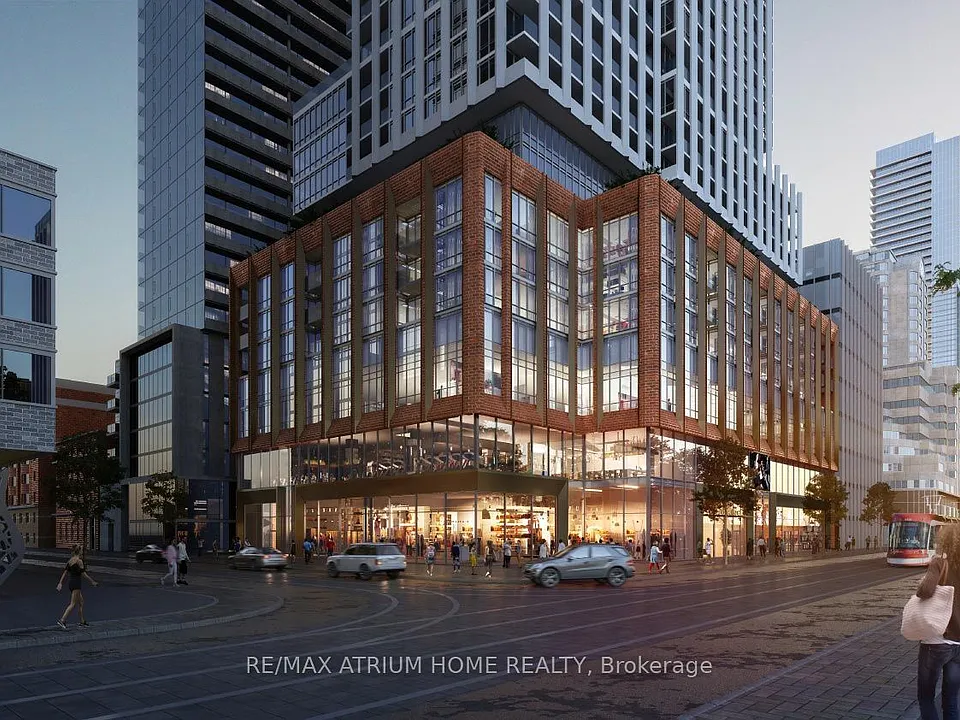 400 King St W #2322