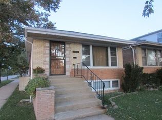9901 S Calumet Ave, Chicago, IL