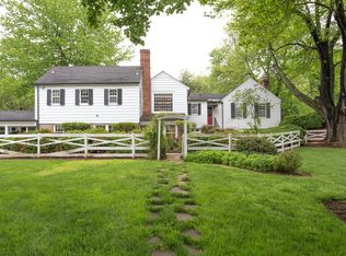 641 Seneca Rd, Great Falls, VA 22066