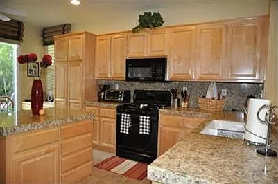5121 Nantucket Way photo 1