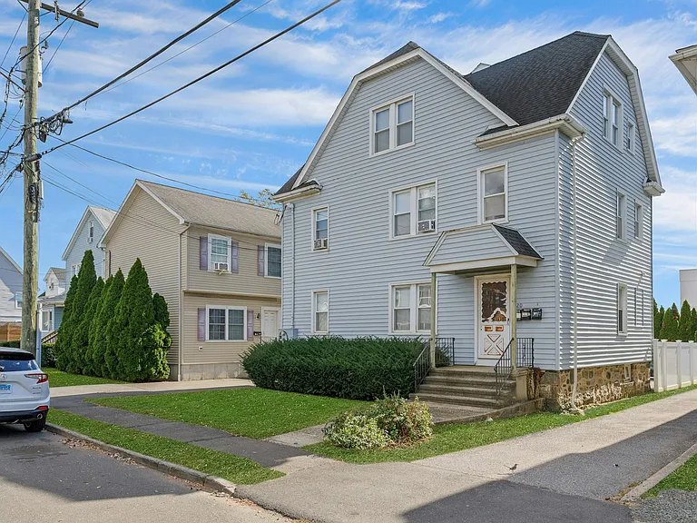 20 Hanover St #3 — Photo 9