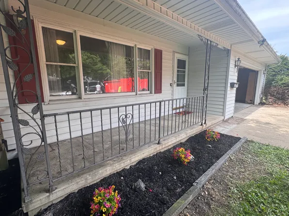 115 Marilyn Ave, Ogden, IL 61859