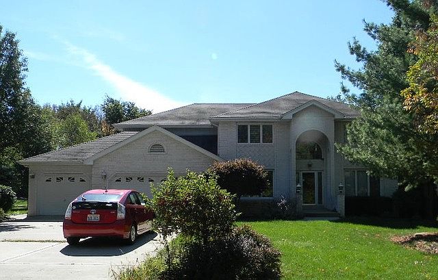 1st image of 11327 Kluth Dr