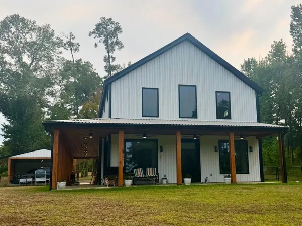 208 Alexis Dr, Farmerville, LA 71241