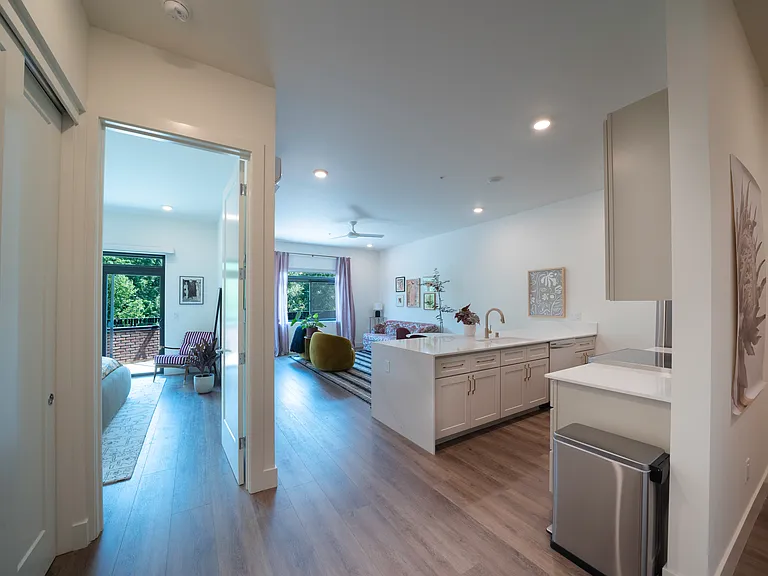 700 Riverside Drive - Passage Reno — Photo 5