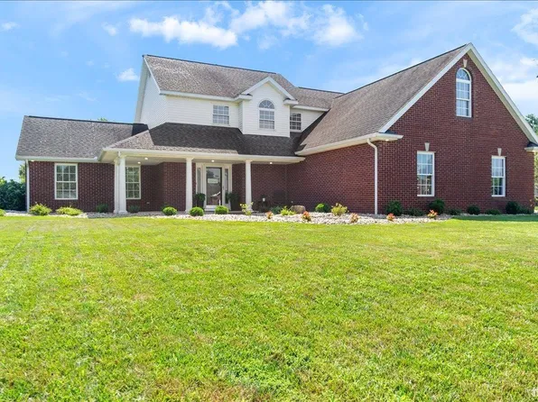 910 N Savannah Dr, Jasper, IN 47546