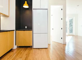 204 Broadway #3B, Brooklyn, NY 11211
