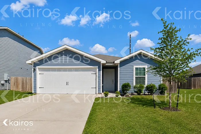 3 bed, 2.0 bath, 1414 sqft, $1,875 — Photo 1