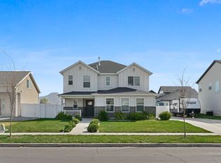 579 W 250th St N, Springville, UT 84663