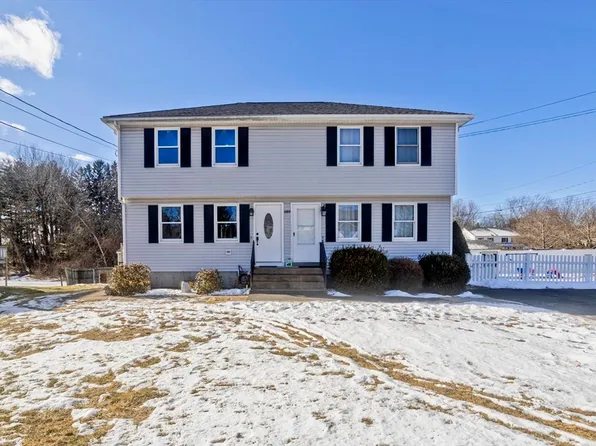 15 Sunflower Ln #B, Westfield, MA 01085