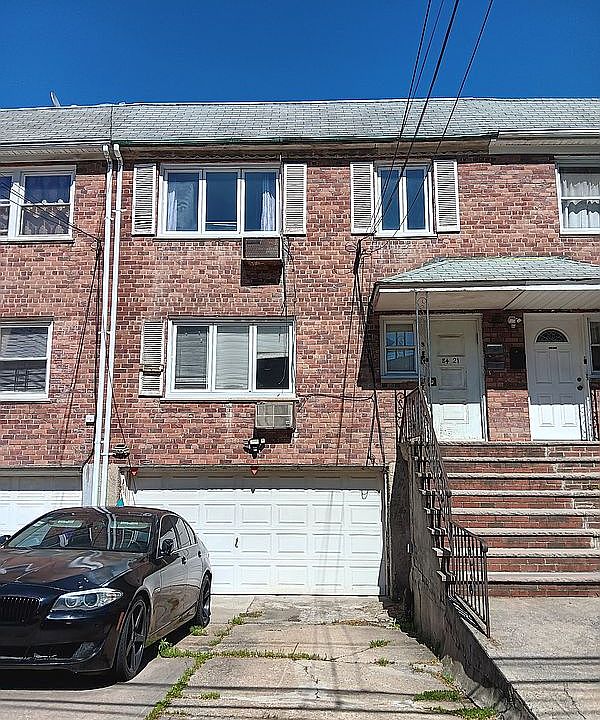 1st image of 8421 126th St