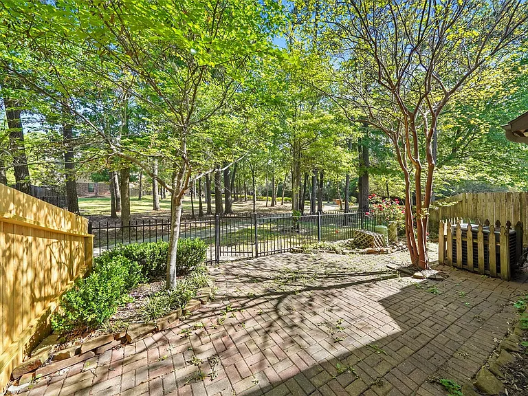 12419 Tyler Springs Ln — Photo 26