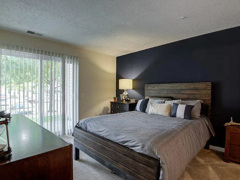 The Apartments at Diamond Ridge — Photo 7