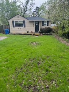 2971 Chrysler Ave, Waterford, MI, 48328