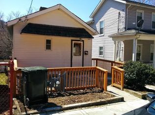 716 Valley St, Oakmont, PA