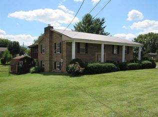 90 Love St, Greeneville, TN 37745