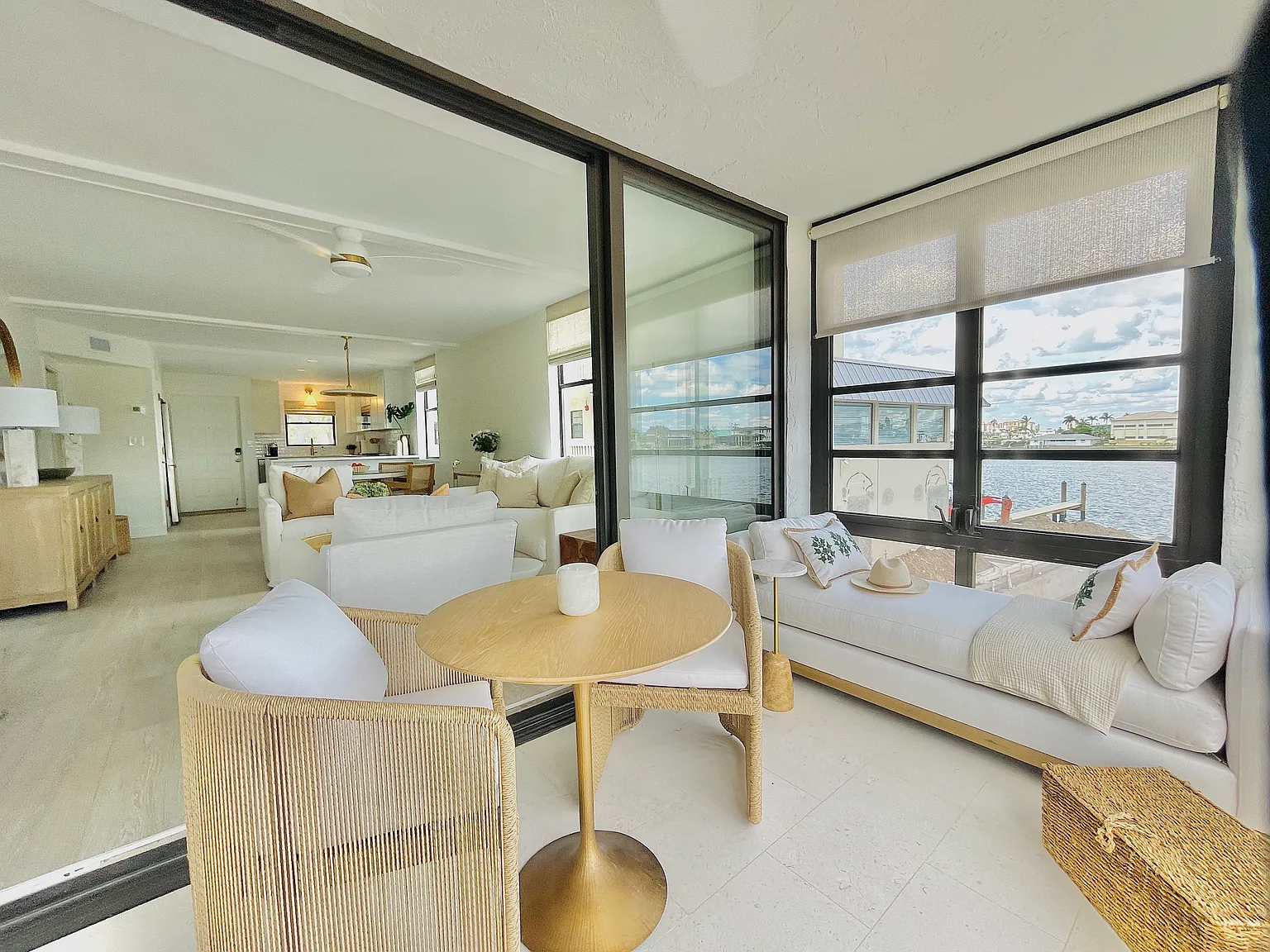 2 bed, 1075 sqft, $6,000 — Photo 2