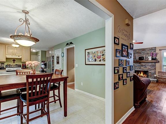 5th image of 5346 Forest South Pl