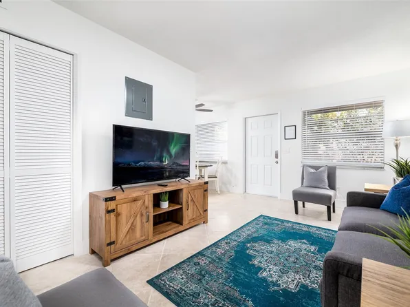 805 NE 23rd Dr APT 3, Wilton Manors, FL 33305