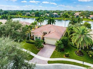 7032 Corning Cir, Boynton Beach, FL 33437