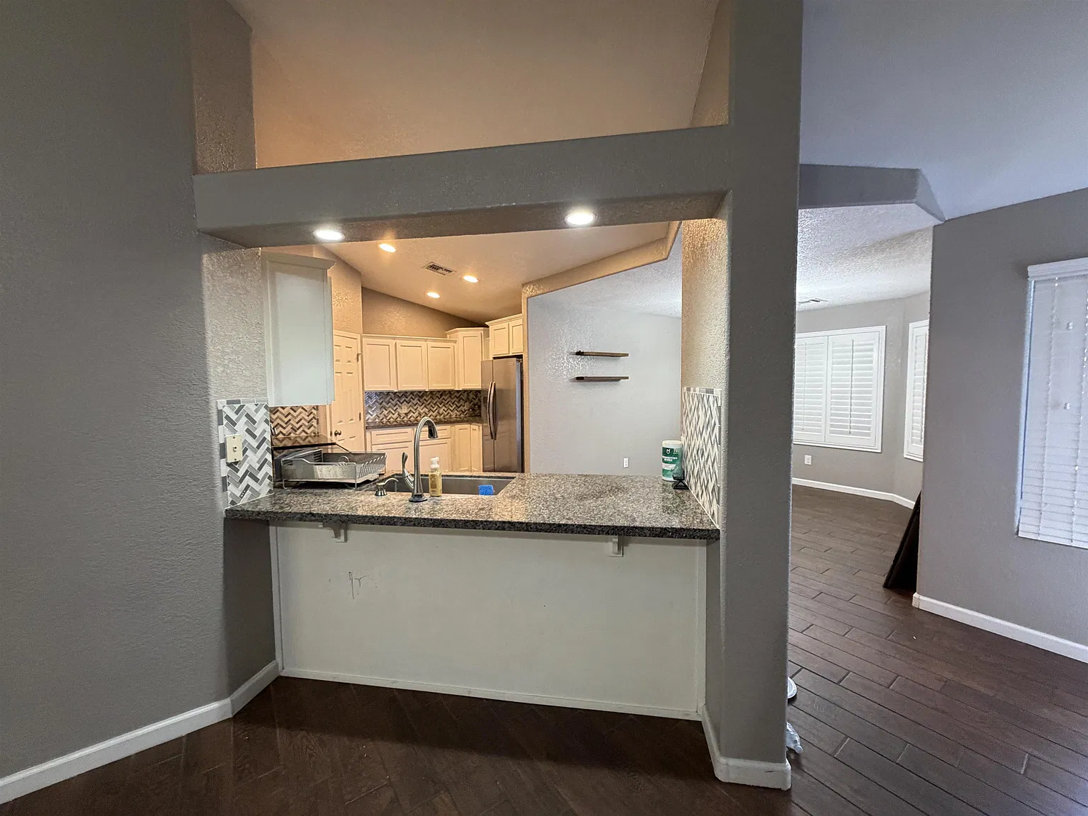 3 bed, 2.5 bath, 1491 sqft, $1,600 — Photo 4