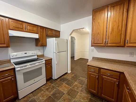 5th image of 195 W Lorengo Ave